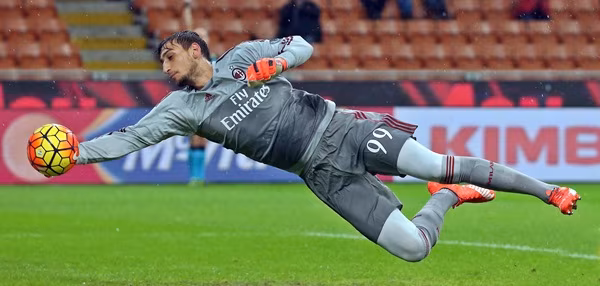 Fassone: “Donnarumma non rinnoverà con il Milan”. Per il portiere rischio tribuna per l’intera stagione