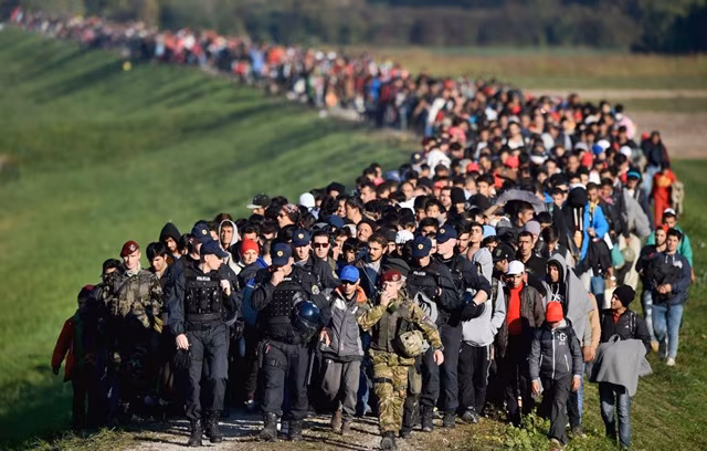 Esodo di Gaza, piano choc di Netanyahu: 5.000 palestinesi al giorno, un anno per completare