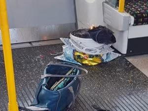 Metro Londra-0141-593x443