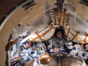 Nespoli rientra sulla Terra