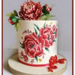 Torta decorata con fiori