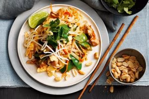 chicken-pad-thai-94082-1