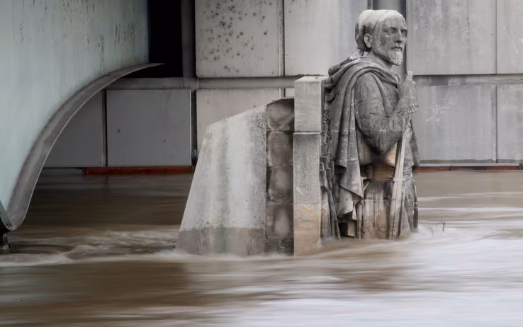 zuavo senna piena cq5dam.web.738.462