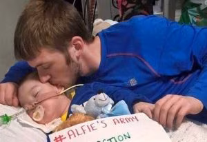 alfie_evans_bambino