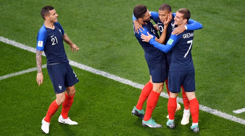 Francia-Perù 1-0