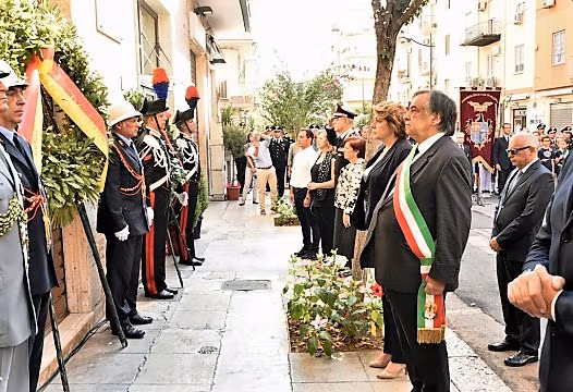 FOTO-DELLA-COMMEMORAZIONE-CHINNICI