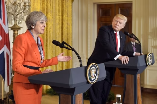 Theresa May e Donald Trump