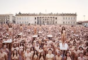 Tunick_Spencer_Colombia-large