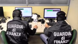guardiafinanza-computer