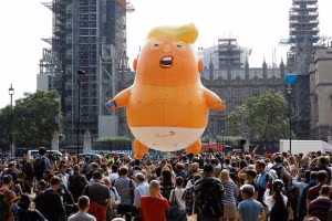 Il baby Trump gonfiabile