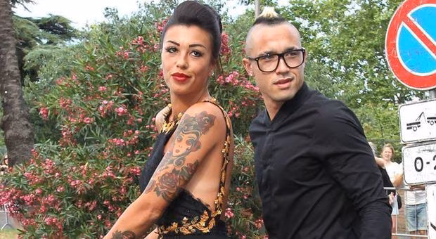 Nainggolan e la moglie Claudia Lai