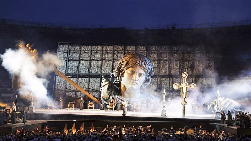 Tosca all'Arena di Verona
