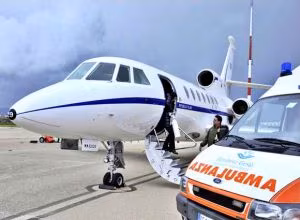 Aeronautica Militarefalcon900