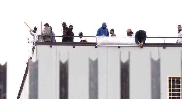 5285640_1151_carcere