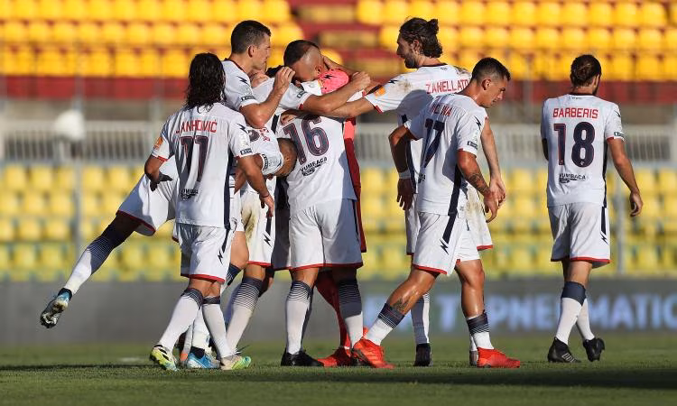 Crotone torna in serie A