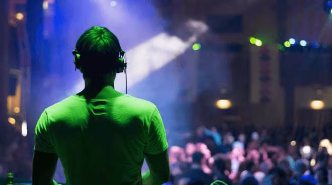 generico-maggio-discoteca