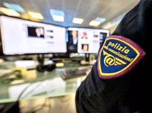 pornopoliziapostale