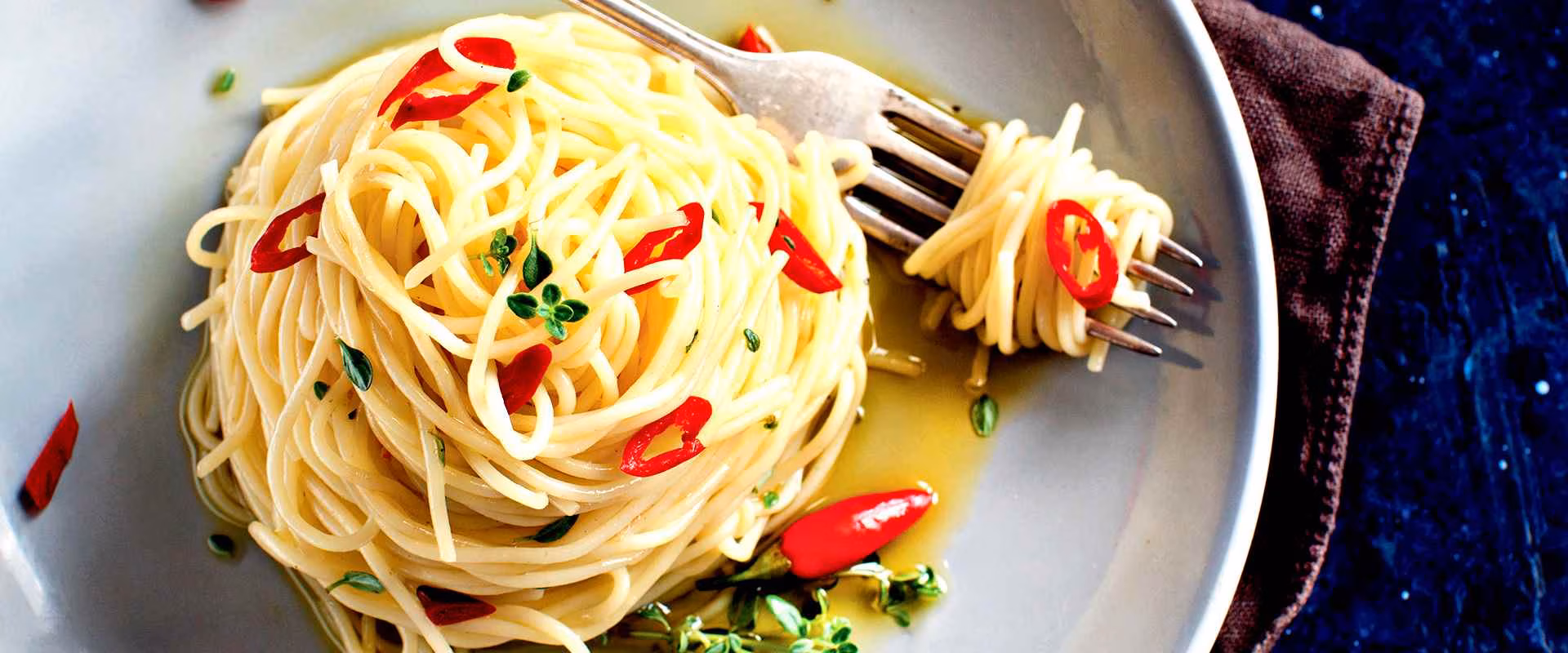 spaghetti-aglio-olio-peperoncino