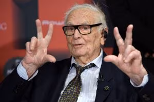 SPAIN-FASHION-080-BARCELONA-CARDIN