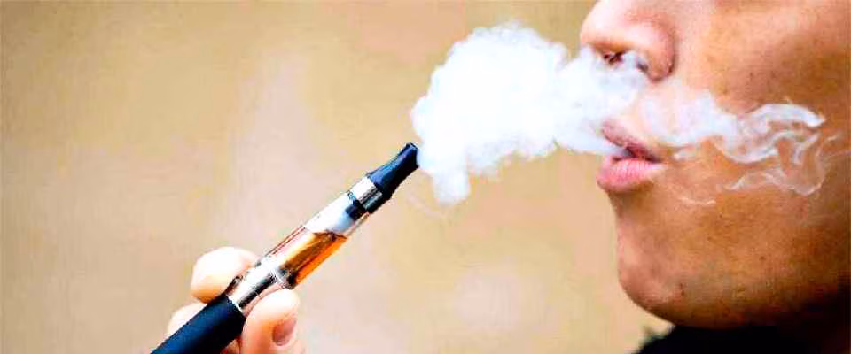 sigaretta-elettronica-e-cg-fumo-tabacco