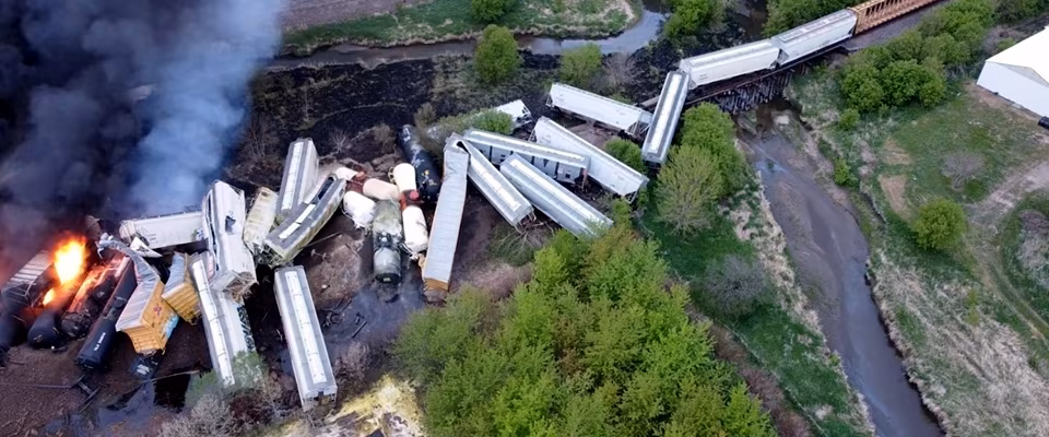 -treno-iowa-residenti-stati-fuoco-p8g3