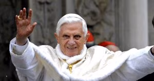 Papa emerito Ratzinger