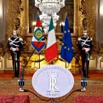 Mattarella alla stampa,buon lavoro in situazione particolare