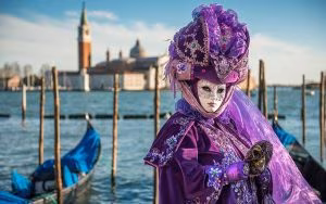 Carnevale-di-venezia-1080x675