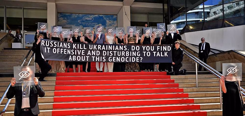 A Cannes sul red carpet il cast ucraino