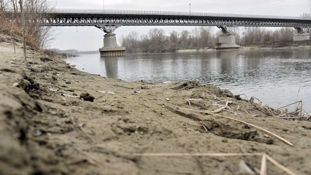 Siccita-fiume-Po-3-1024-1024x576