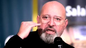 Stefano Bonaccini-min