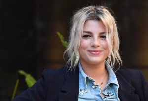Emma Marrone compie 41 anni: una carriera tra musica, cinema e successi