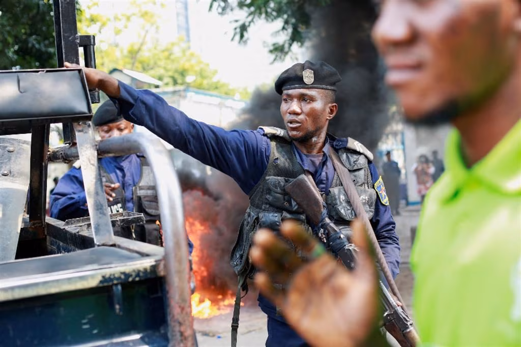 Congo-police-disperse-(18521565)