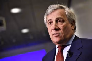 Antonio Tajani (1)