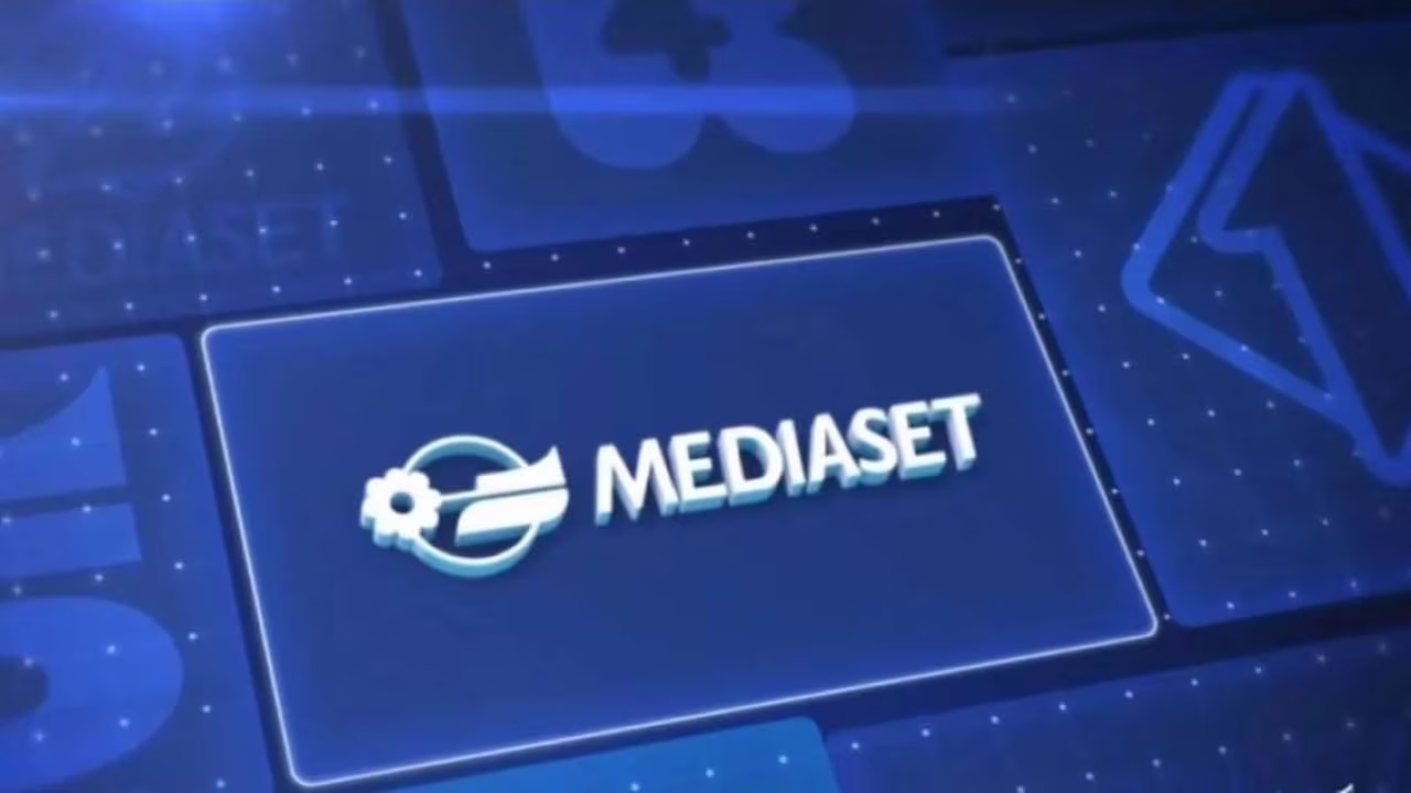 ULTIM’ORA – “LASCIO DOPO 14 ANNI”: tsunami in Mediaset | Ha bisogno di fermarsi con urgenza