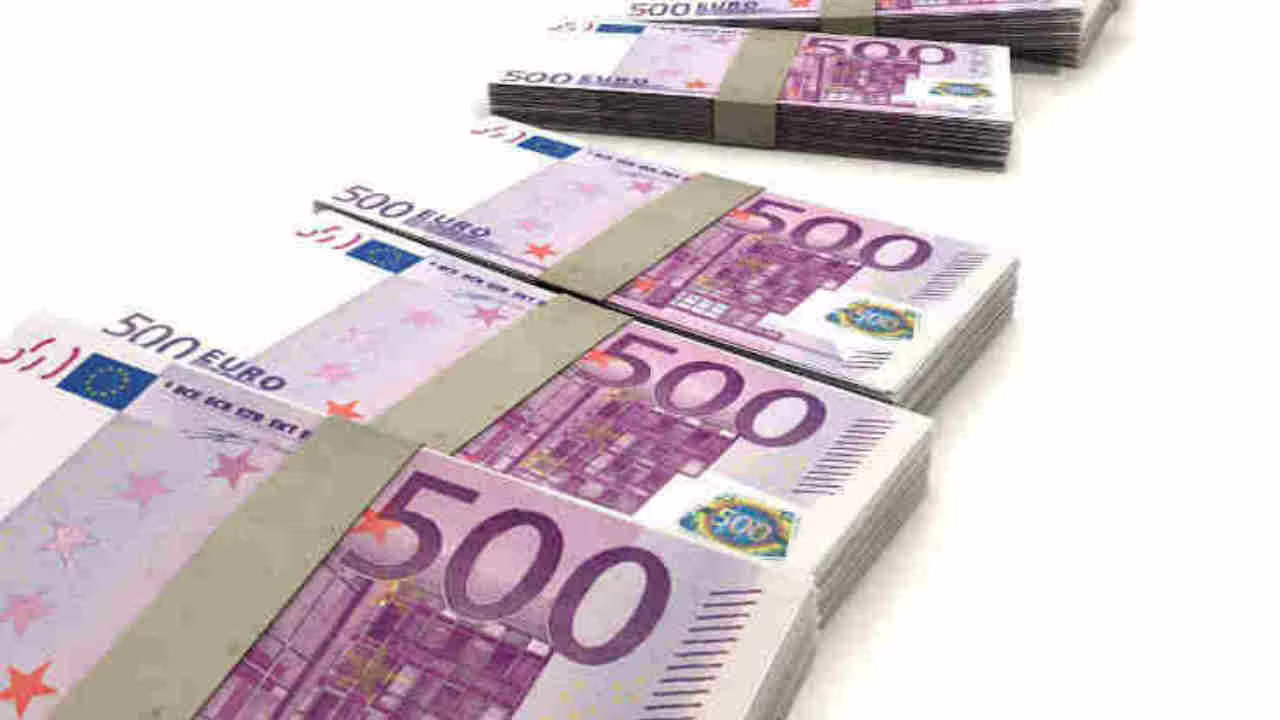 “Se ti trasferisci qui ti paghiamo 6mila€”: arriva direttamente il bonifico nel contocorrente se sposti la residenza | Vogliono diventare la Svizzera italiana