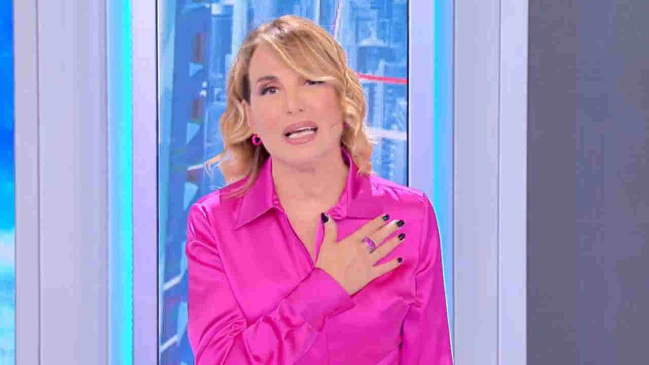 solo lei pu242 vivere qui barbara d8217urso i fan sono pazzi per la sua casa dei sogni i decenni a mediaset per potersela permettere tutti senza parole