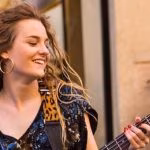 Victoria De Angelis (1)