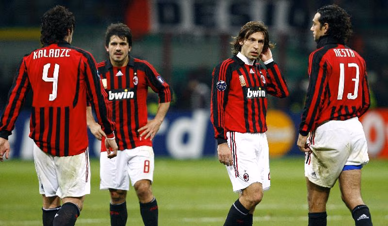 Kaladze con Nesta, Gattuso e Pirlo