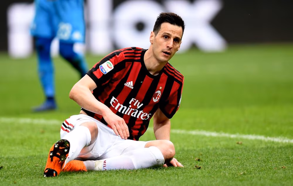 Nikola Kalinic, alla prima stagione (negativa) in maglia Milan.