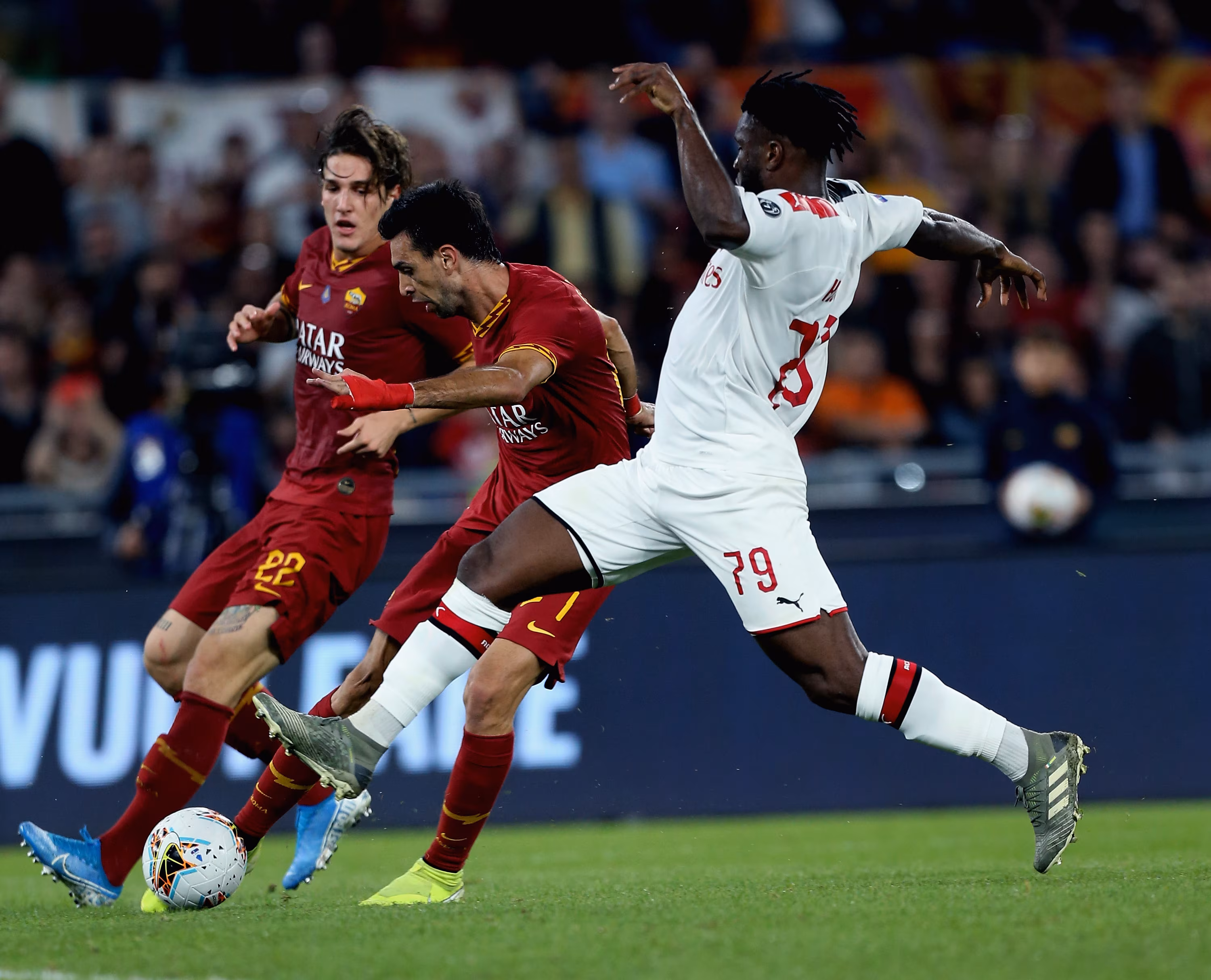 Una delle azioni di Roma-Milan