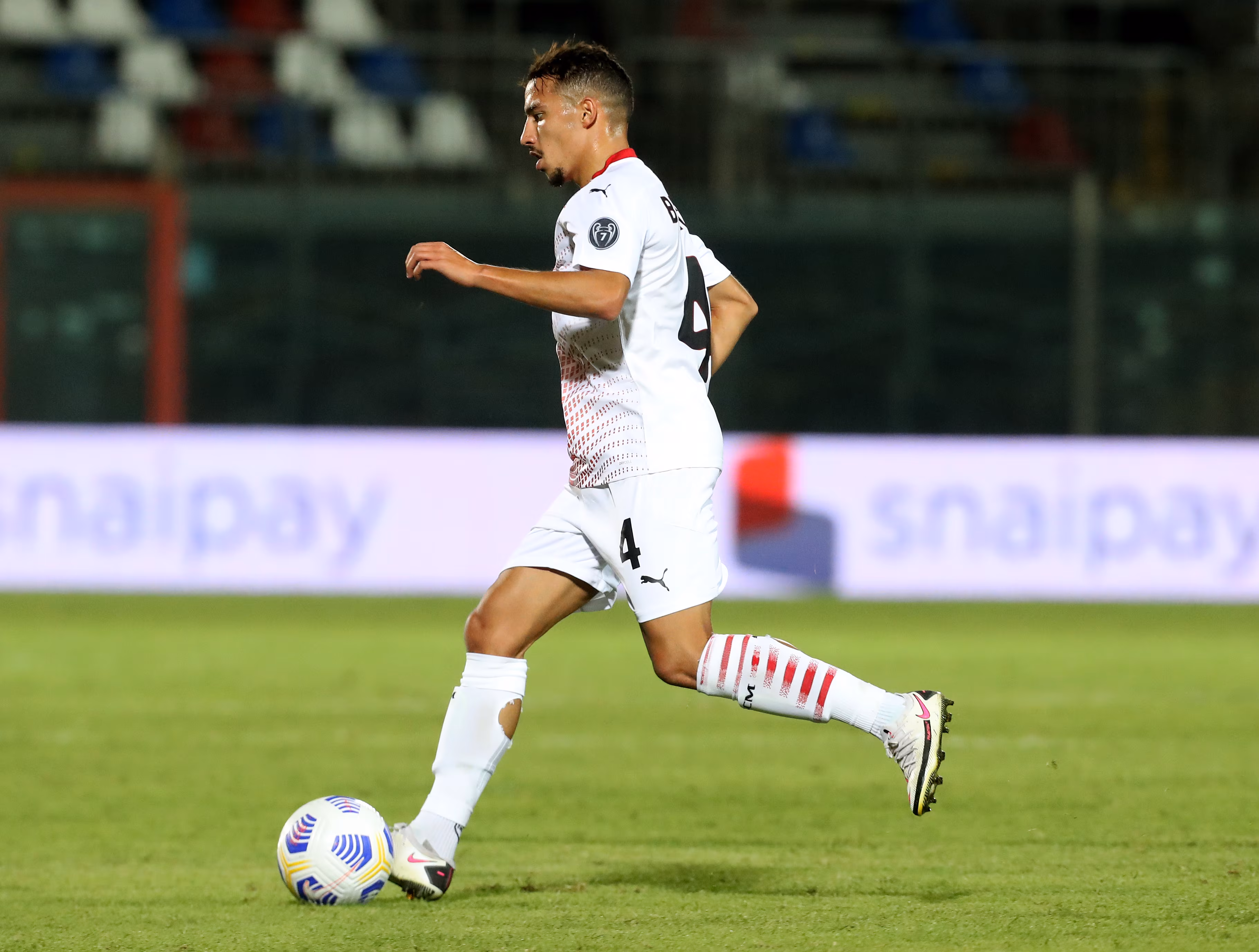 Ismael Bennacer metronomo del Milan