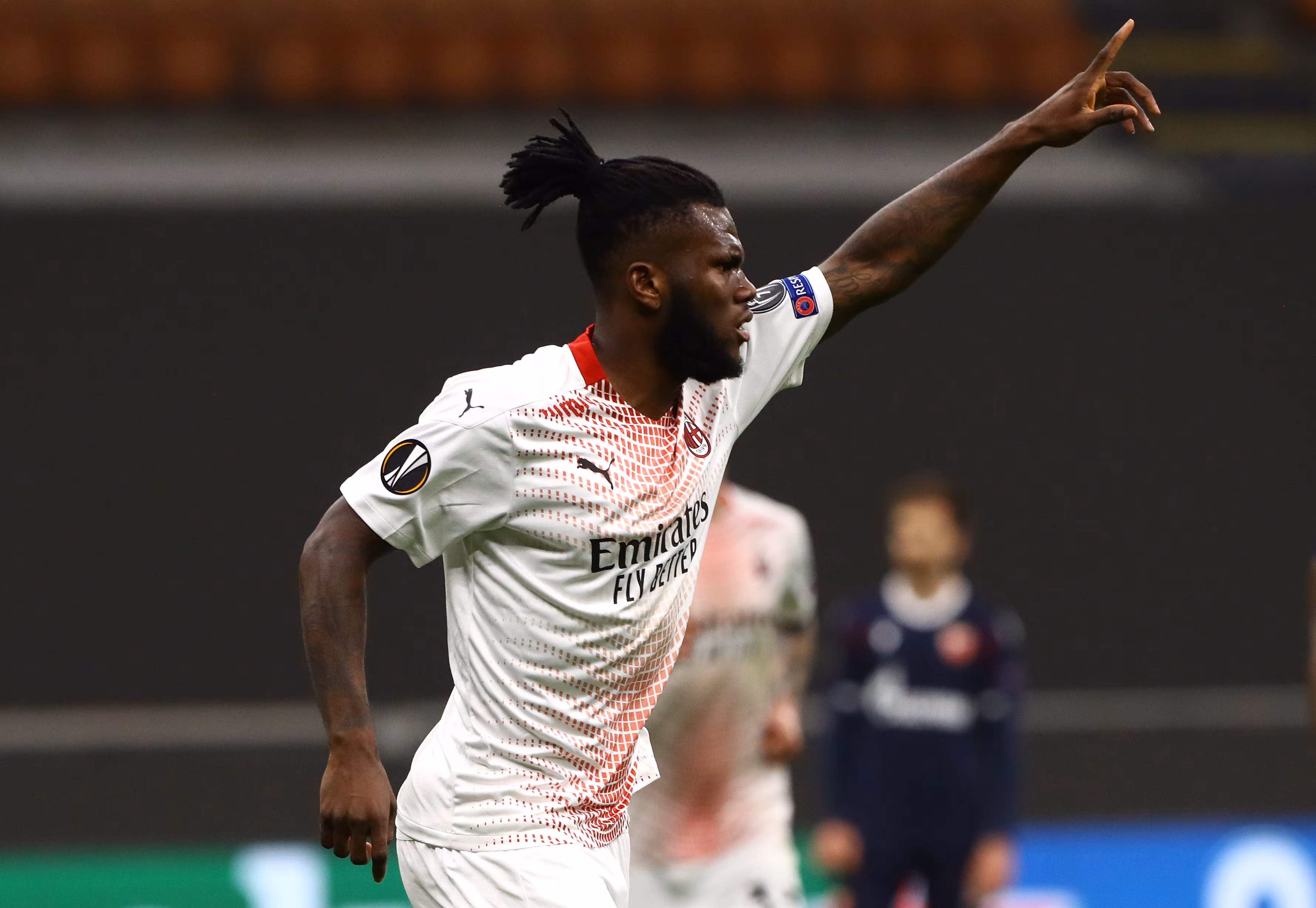 Kessie del Milan festeggia dopo il goal alla Stella Rossa