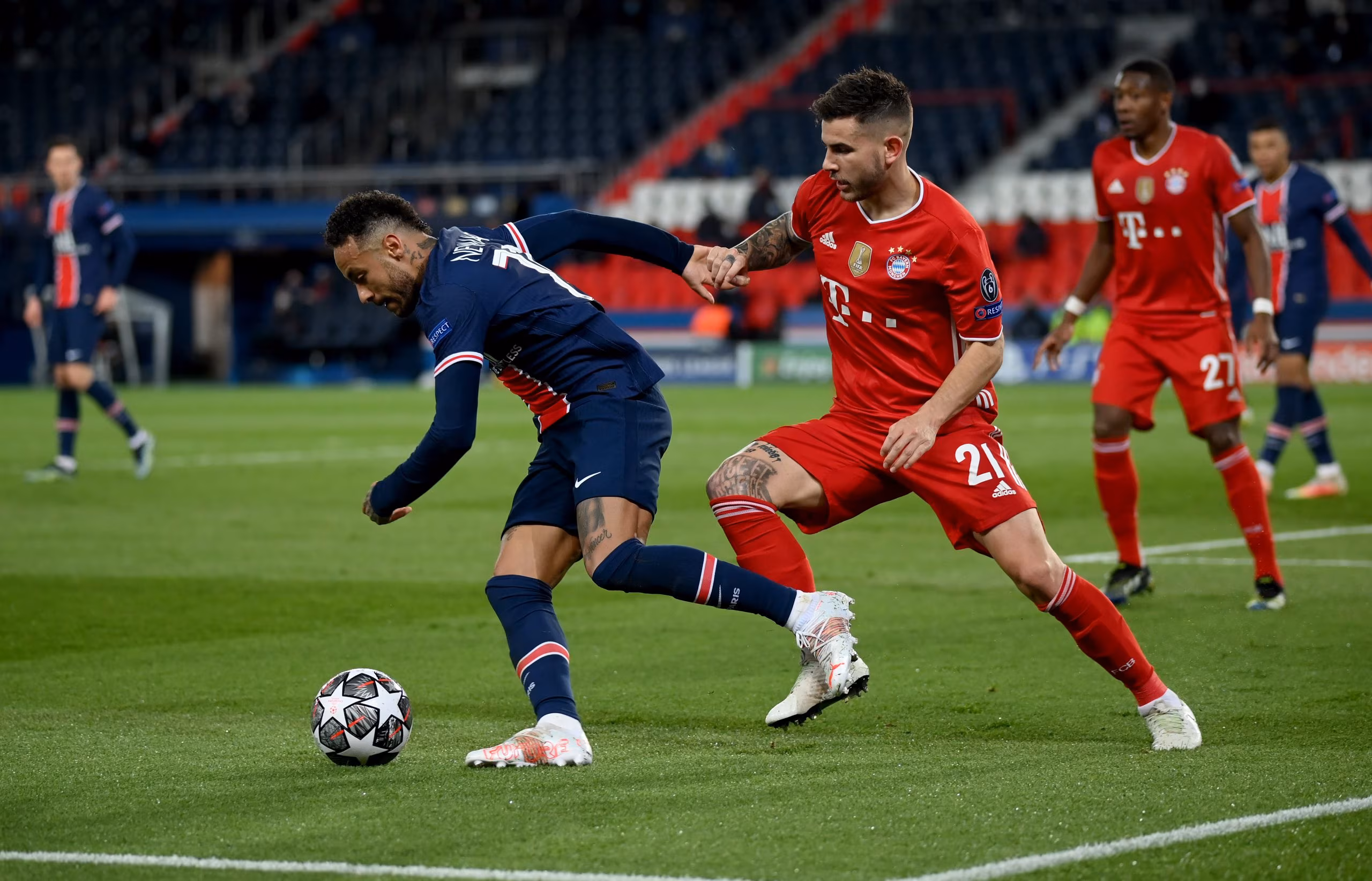 Lucas Hernandez, fratello di Theo, pressa Neymar