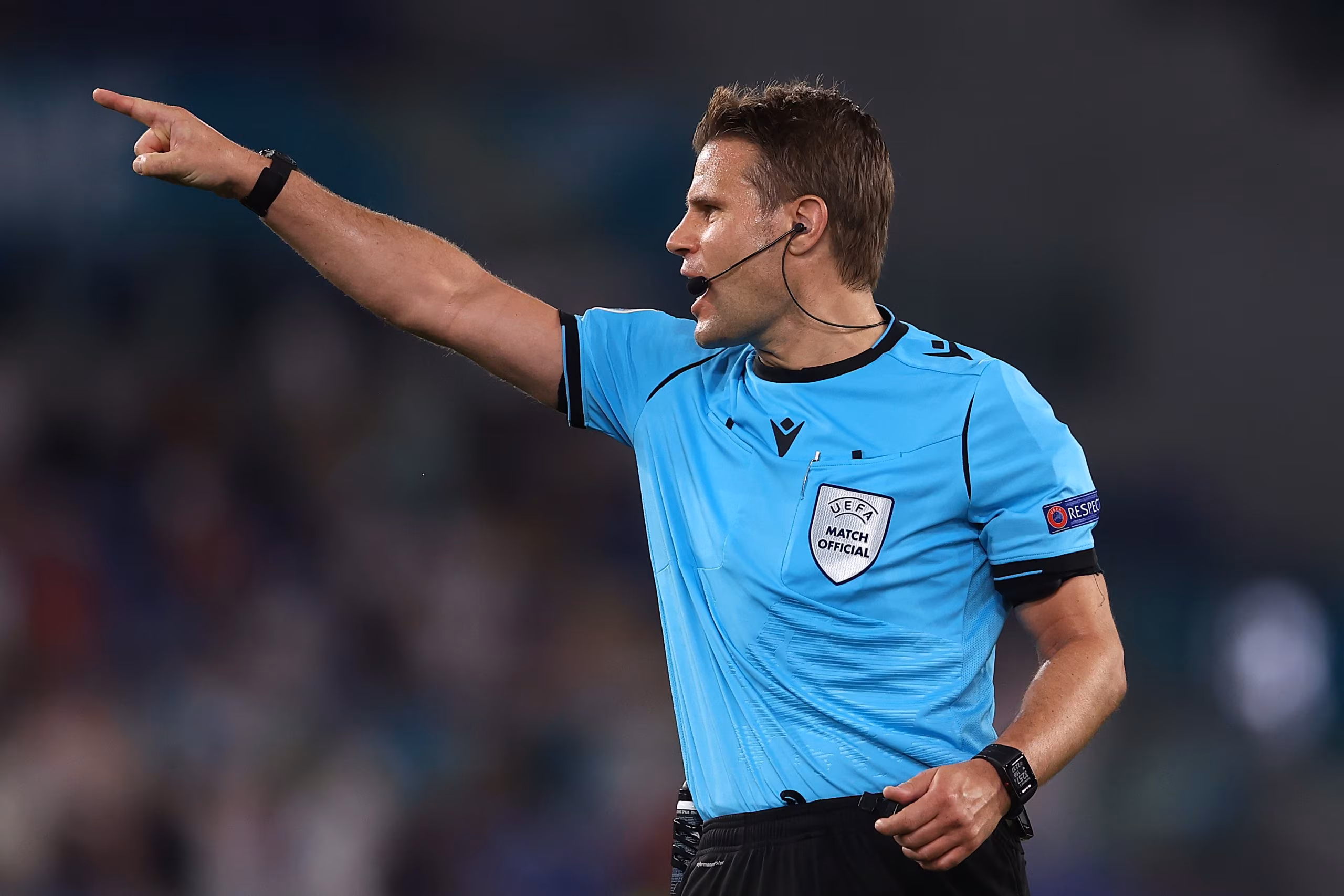 l' arbitro Brych