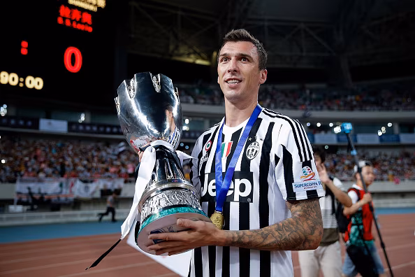 Mandzukic, juventus, Villar Perosa, ginocchio