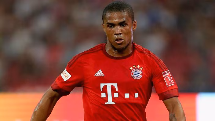 douglas costa