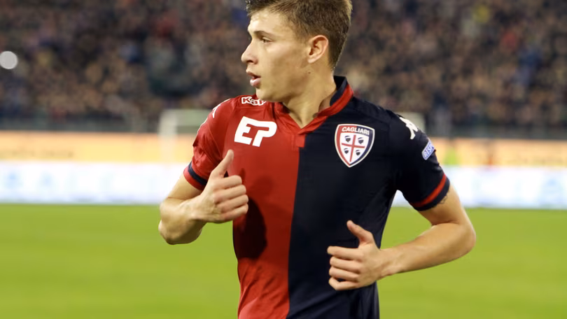 Notizie Juve, Barella centra il raccattapalle con una pallonata.