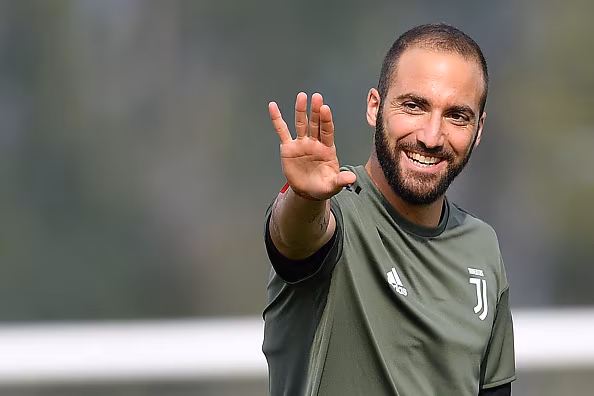 Notizie Juve, Higuain può rimanere.