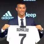 Cristiano Ronaldo pronuncia le sue prime parole da giocatore della Juventus in conferenza stampa